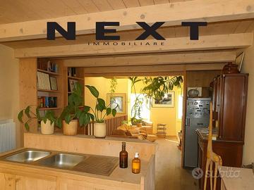 ELEGANTE CASA NEL CENTRO STORICO