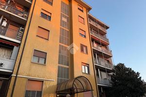 2 LOCALI A PONTIROLO NUOVO