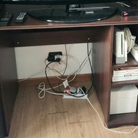 scrittoio ikea marrone nero