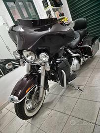 HARLEY DAVIDSON ROAD KING