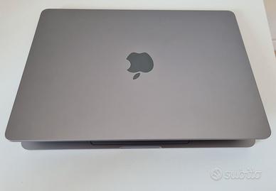 MacBook Air M2 13" 8GB RAM, 256GB SSD
