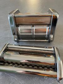 sfogliatrice-tirapasta Imperia con accessori