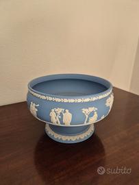 Centrotavola in porcellana Wedgwood