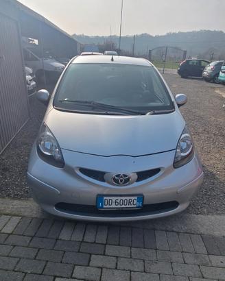 Toyota Aygo 1.0 12V VVT-i 5 porte