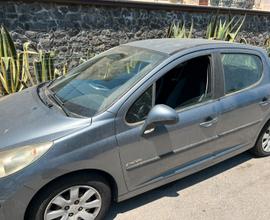 Peugeot 207 1.4 70 cavalli diesel grigia
