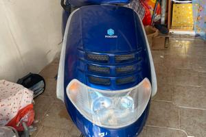 Piaggio hexagon 125
