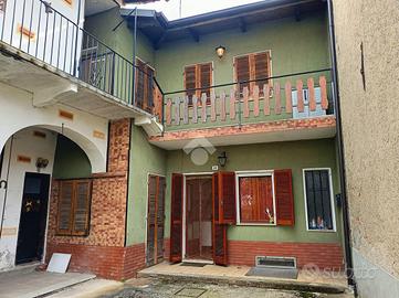 CASA SEMINDIPENDENTE A ZIMONE