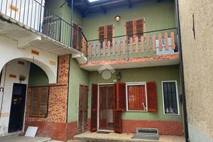 CASA SEMINDIPENDENTE A ZIMONE