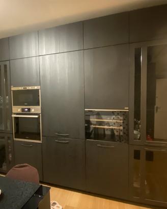 Cucina Snaidero con parete attrezzata