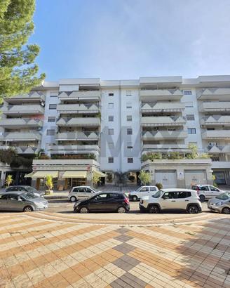 Locale Commerciale - Rende