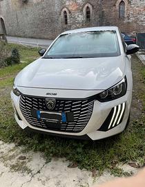 Peugeot 208 Allure 2025 restyling