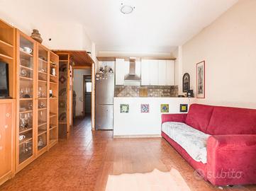 2 LOCALI A CERVETERI