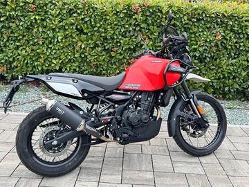 Royal Enfield Himalayan 450 - 2025