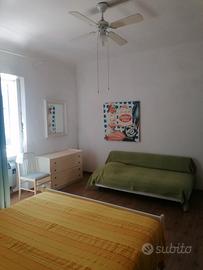 Bilocale con 4 posti letto zona strategica