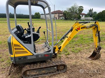 Mini escavatore Neusson