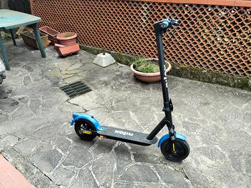 monopattino elettrico 