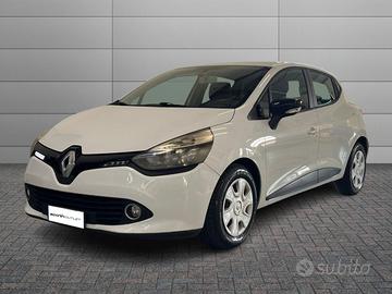 RENAULT Clio 5p 1.2 Live 75cv U1054612