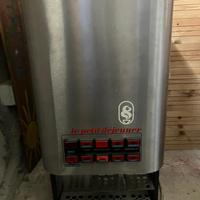 Dispesnser bevande calde