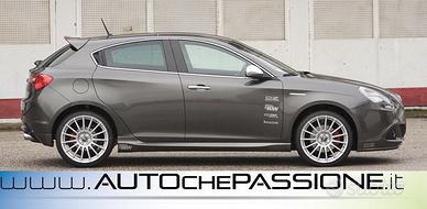 Coppia Minigonne Tuning ALFA ROMEO GIULIETTA 2010