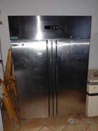 Armadio congelatore 1400 lt