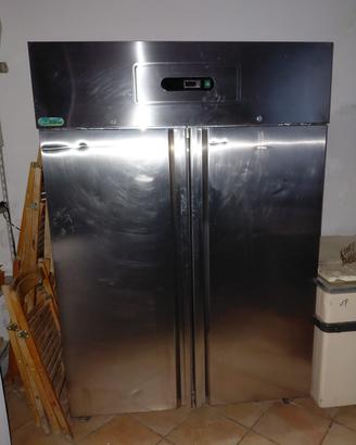 Armadio congelatore 1400 lt