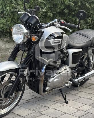 Triumph Bonneville MY08 (2008-2009)