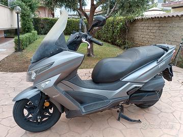 Kimco x-town 300i
