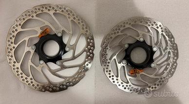 Coppia dischi freno Shimano SM-RT30-M