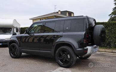 Land Rover Defender 110 3.0D I6 200 CV AWD Auto X-