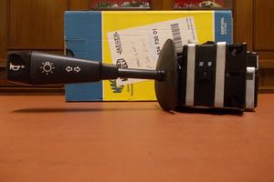 Devioluci/frecce Peugeot 205 1.6 GTI 1^ serie