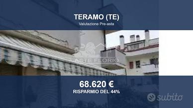 Immobile in asta di 135 m² con più di 5 locali a T