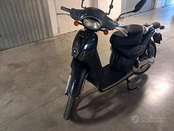 Aprilia Scarabeo 50 - 2006