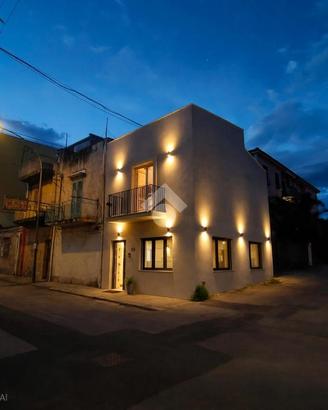2 LOCALI A SANTA FLAVIA