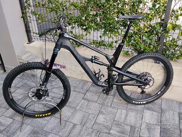 MTB full CANYON spectral cf8