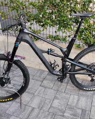 MTB full CANYON spectral cf8