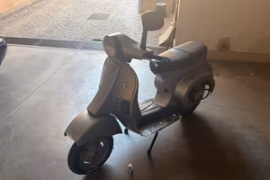 Vespa 50