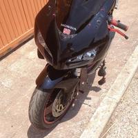 Ricambi cbr 1000 rr 2005 honda cbr 1000