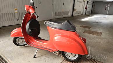 Piaggio Vespa 50 R (V5A1) - 2023