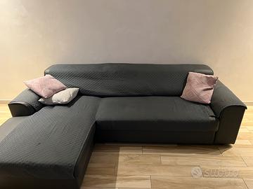 Divano letto ecopelle con penisola