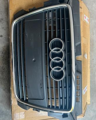 Mascherina calandra Audi A3 8p