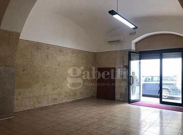 Ufficio Trani [Cod. rif 3317306ACU]