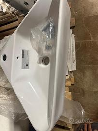 Lavabo angolare