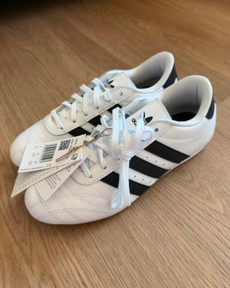 Sneakers Adidas 38 bianco e nero Taekwondo