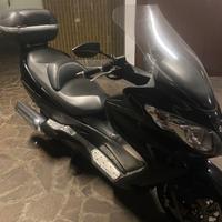 Suzuki Burgman 400