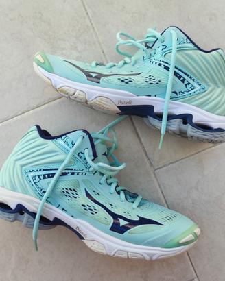 Mizuno wave z5