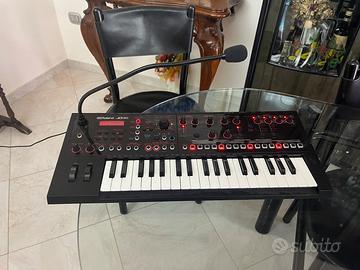 Sintetizzatore roland jd xi
