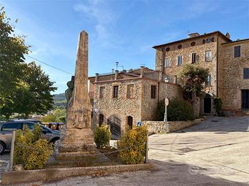 MARSCIANO - CASTIGLIONE DELLA VALLE - PALAZZINA IN