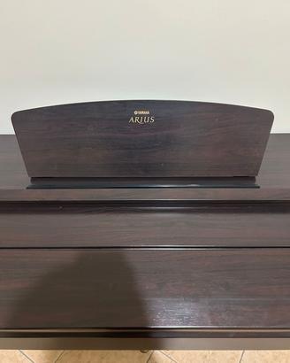 Pianoforte yamaha arius ydp v240