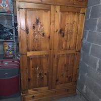 Armadio rustico
