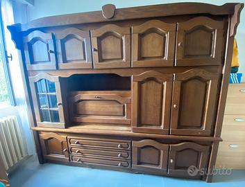 Credenza con bar in legno